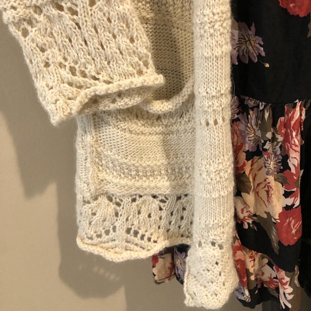 New Brandy Melville Jada Dress & Slouchy Cardigan - Picture 3 of 7